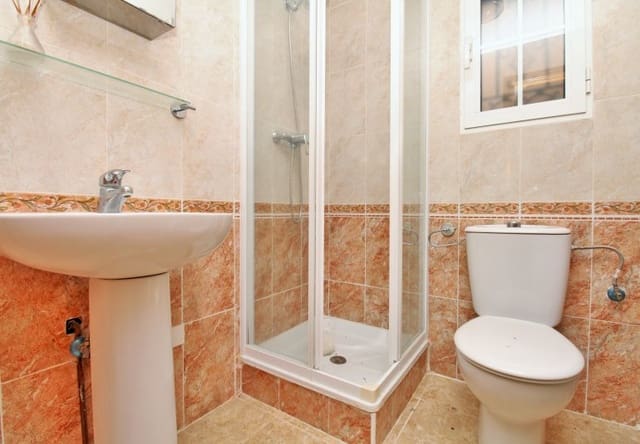 3 soveværelse Byhus til salg i Villamartin, Orihuela med swimmingpool - € 199.950 (Ref: 10026586)