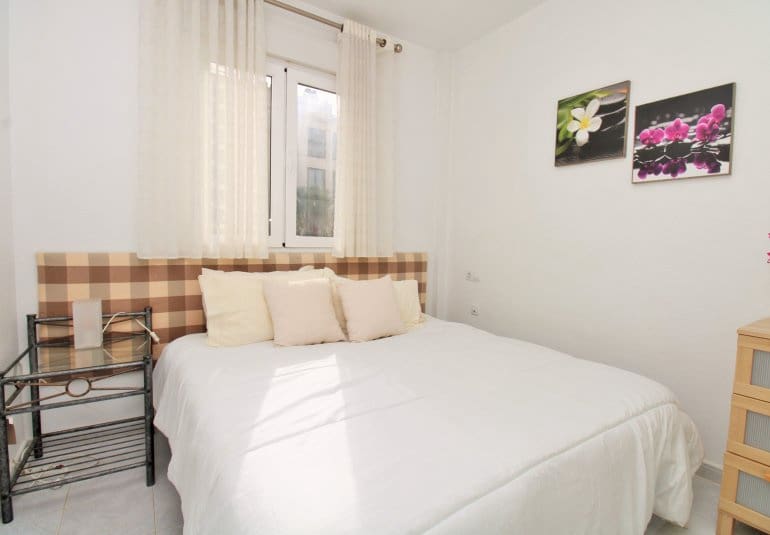 2 quarto Apartamento para venda em Villamartin com piscina - 164 000 € (Ref: 10026587)