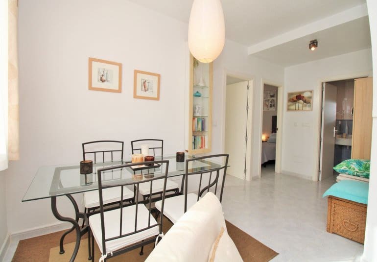 2 quarto Apartamento para venda em Villamartin com piscina - 164 000 € (Ref: 10026587)