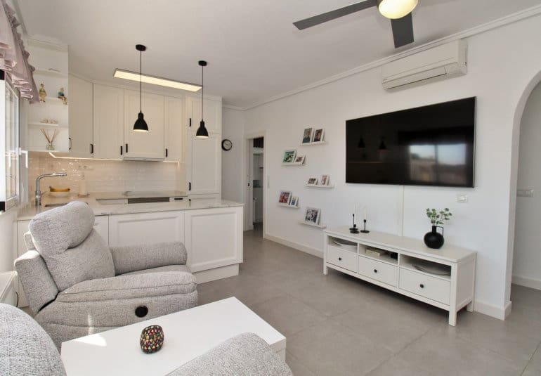 3 soverom Villa til salgs i Villamartin med svømmebasseng - € 499 000 (Ref: 10026588)