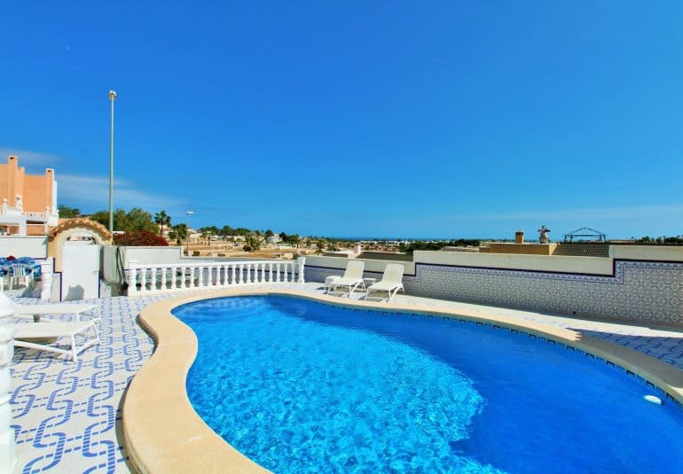 3 soverom Villa til salgs i Villamartin med svømmebasseng - € 499 000 (Ref: 10026588)