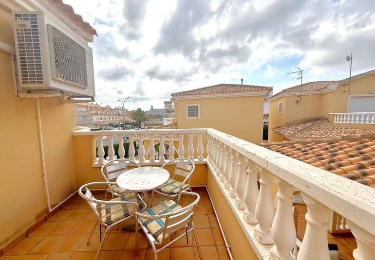 3 sypialnia Willa na sprzedaż w Villamartin z basenem - 339 000 € (Ref: 10026592)