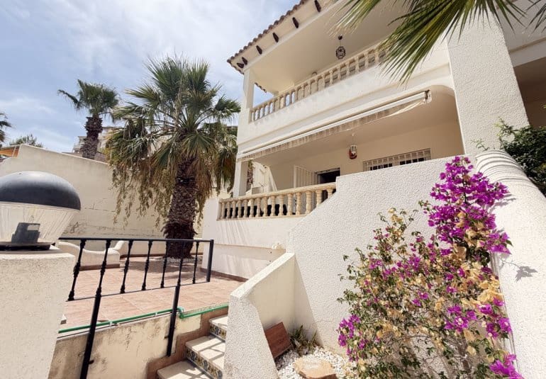 2 bedroom Apartment for sale in Las Ramblas Golf with pool - € 189,995 (Ref: 10026594)