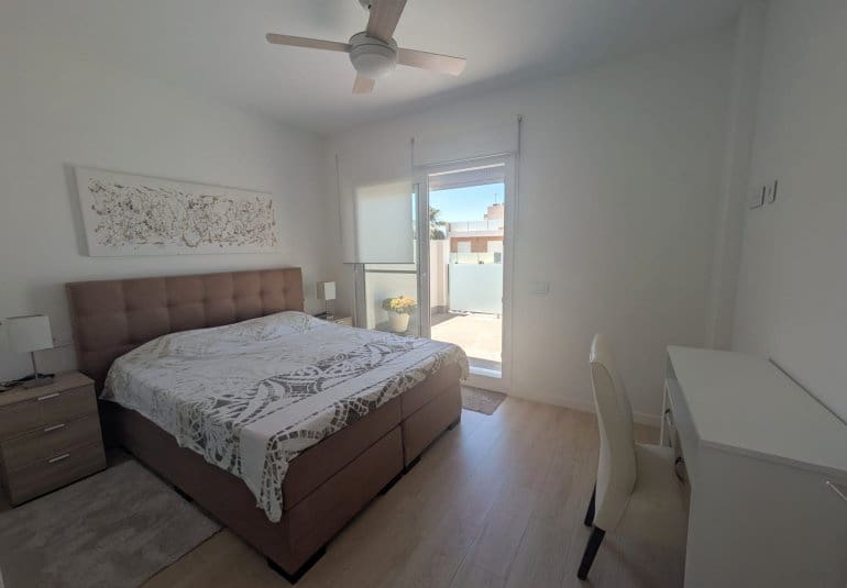 3 bedroom Villa for sale in San Pedro del Pinatar - € 410,000 (Ref: 10034563)
