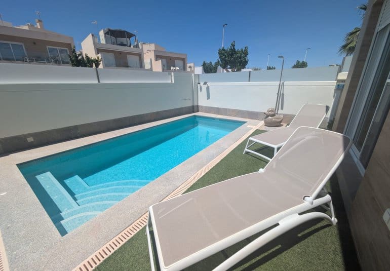 3 bedroom Villa for sale in San Pedro del Pinatar - € 410,000 (Ref: 10034563)