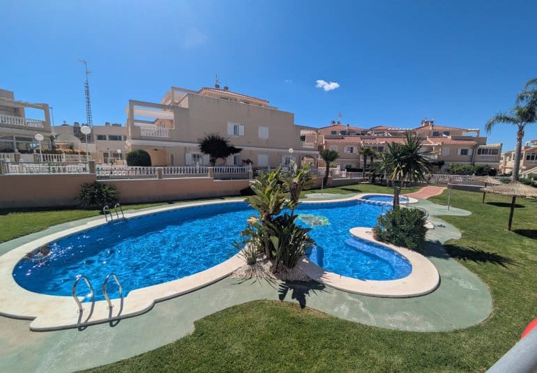 3 chambre Appartement à vendre à Playa Flamenca - 239 000 € (Ref: 10034564)