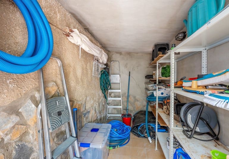 3 bedroom Villa for sale in Villamartin with pool - € 229,000 (Ref: 10034568)