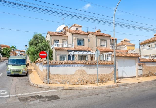 3 soverom Villa til salgs i Villamartin, Orihuela med svømmebasseng - € 229 000 (Ref: 10034568)