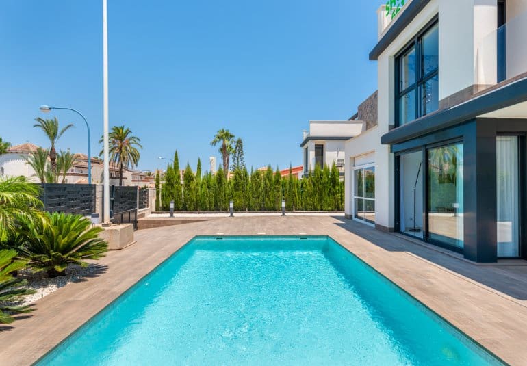 3 makuuhuone Huvila myytävänä paikassa Playa Paraiso - 580 000 € (Ref: 10034569)