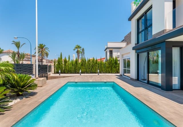 3 makuuhuone Huvila myytävänä paikassa Playa Paraiso, Cartagena - 580 000 € (Ref: 10034569)