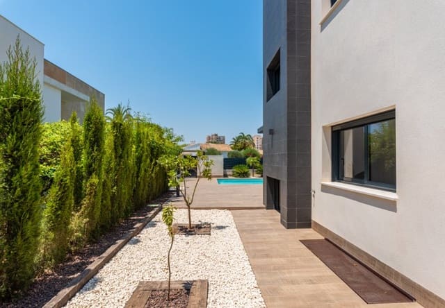 3 makuuhuone Huvila myytävänä paikassa Playa Paraiso, Cartagena - 580 000 € (Ref: 10034569)