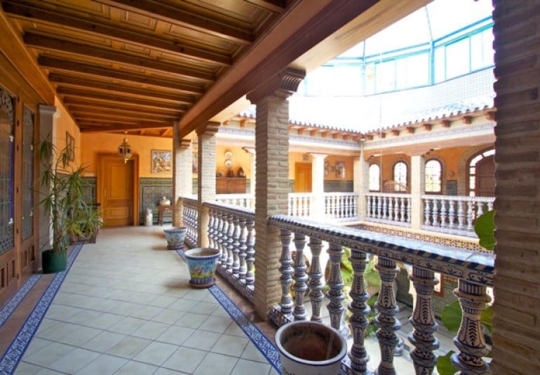 5 sypialnia Willa na sprzedaż w Orihuela Costa z basenem - 3 200 000 € (Ref: 10034570)
