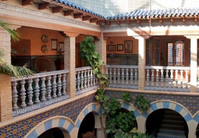 5 soveværelse Villa til salg i Villamartin, Orihuela med swimmingpool - € 3.200.000 (Ref: 10034570)