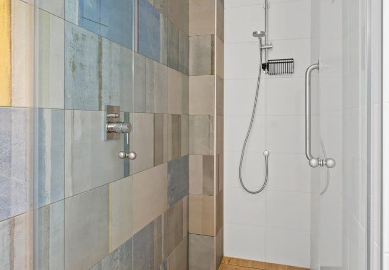 Apartamento de 2 habitaciones en Las Colinas Golf en venta con piscina - 460.000 € (Ref: 10034571)