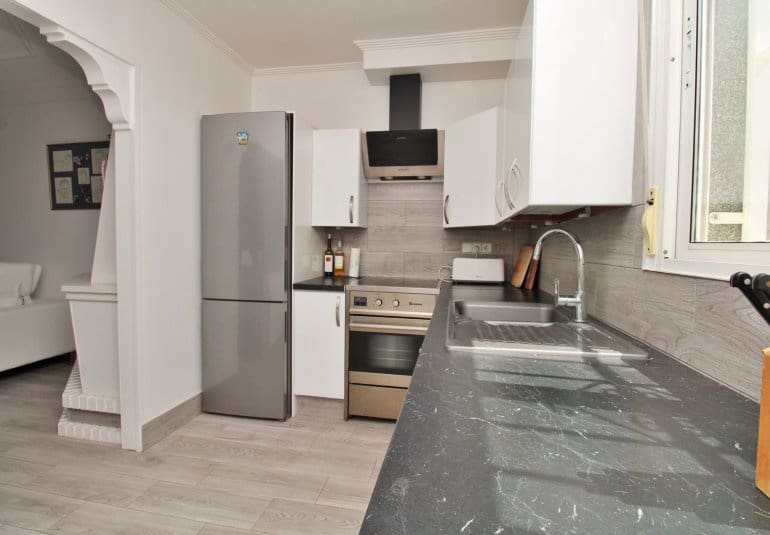2 soveværelse Lejlighed til salg i Villamartin med swimmingpool - € 189.900 (Ref: 10034573)