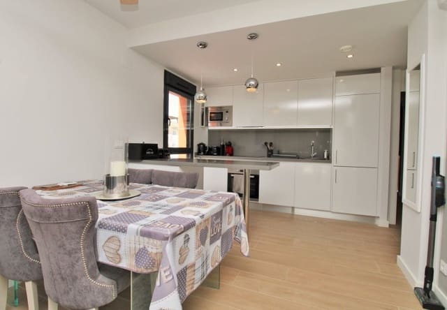 2 soverom Leilighet til salgs i Villamartin, Orihuela med svømmebasseng - € 254 950 (Ref: 10034577)