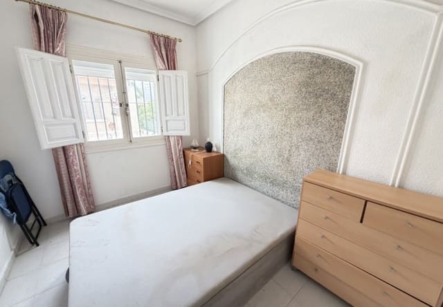 2 soverom Leilighet til salgs i La Florida, Orihuela med svømmebasseng - € 139 995 (Ref: 10046755)