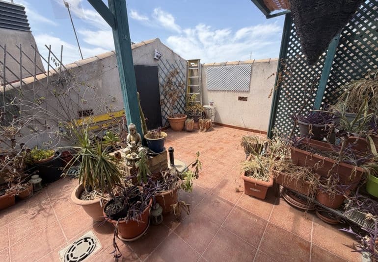 Apartamento de 2 habitaciones en Villamartin en venta con piscina - 139.995 € (Ref: 10057822)