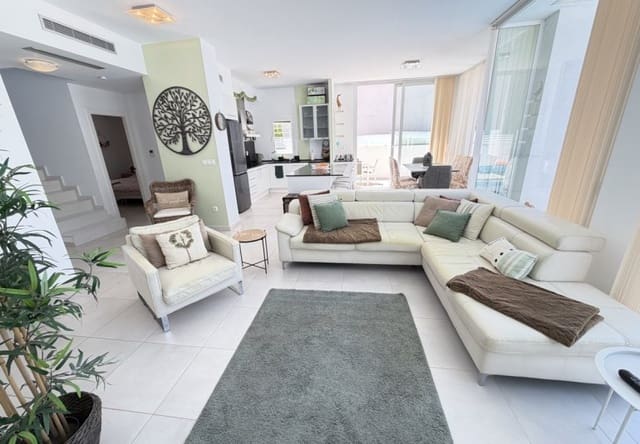 4 camera da letto Villa in vendita in Mil Palmeras, Pilar de la Horadada con piscina - 629.900 € (Rif: 10057823)