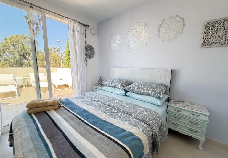 4 soveværelse Villa til salg i Pilar de la Horadada med swimmingpool - € 629.900 (Ref: 10057823)