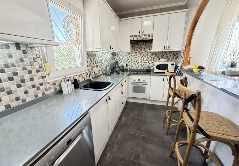 3 soverom Bungalow til salgs i San Luis med svømmebasseng - € 399 900 (Ref: 10057824)