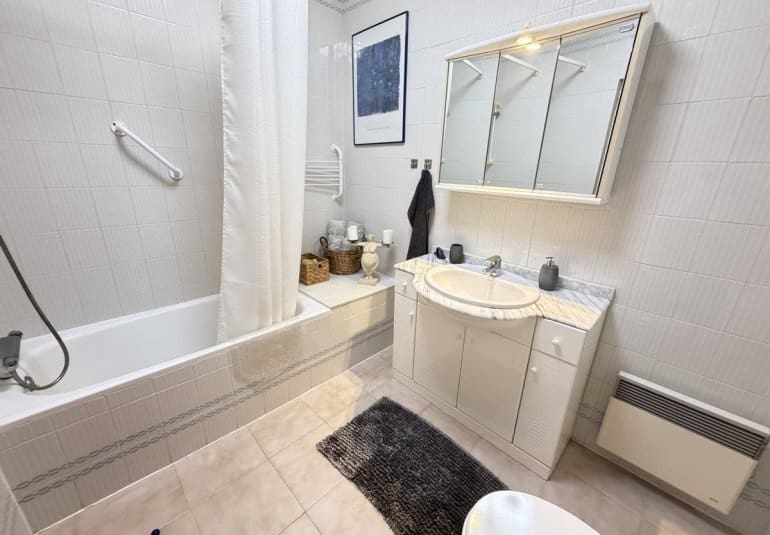 3 soverom Bungalow til salgs i San Luis med svømmebasseng - € 399 900 (Ref: 10057824)