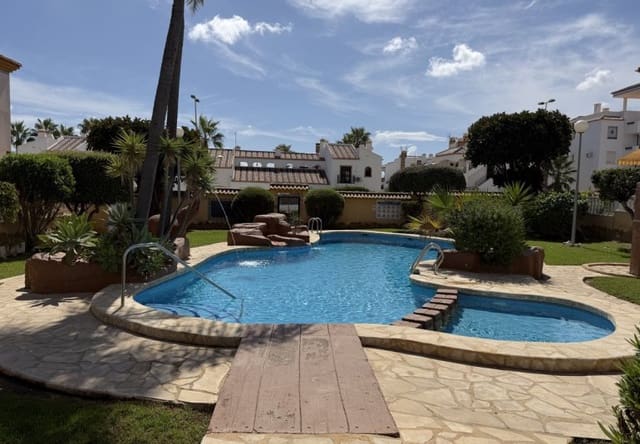 3 camera da letto Villetta Bifamiliare in vendita in Villamartin, Orihuela con piscina - 225.000 € (Rif: 10071707)