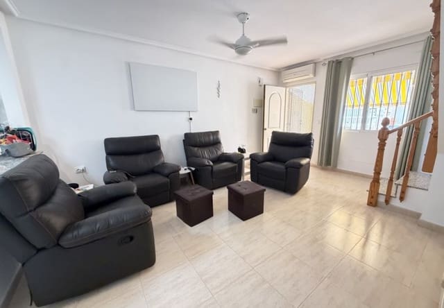 3 camera da letto Villetta Bifamiliare in vendita in Villamartin, Orihuela con piscina - 225.000 € (Rif: 10071707)