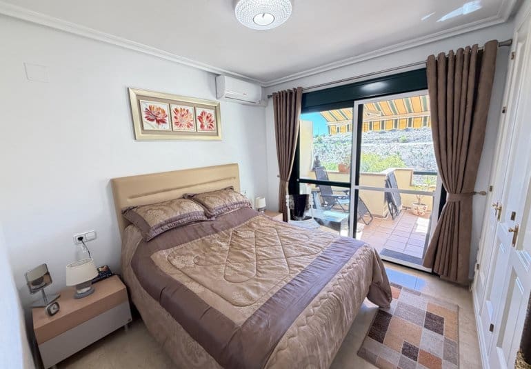 2 soveværelse Byhus til salg i Campoamor med swimmingpool - € 239.995 (Ref: 10089832)