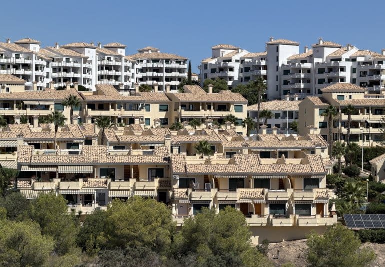 2 soveværelse Byhus til salg i Campoamor med swimmingpool - € 239.995 (Ref: 10089832)