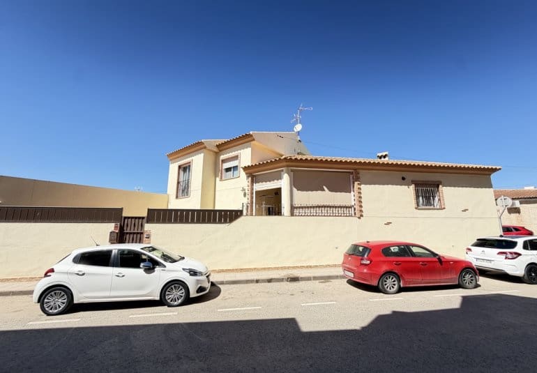 4 soverom Hus til salgs i Pilar de la Horadada - € 250 000 (Ref: 10089833)