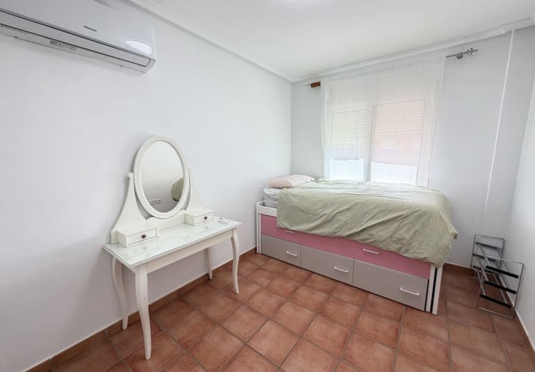 4 soverom Hus til salgs i Pilar de la Horadada - € 250 000 (Ref: 10089833)