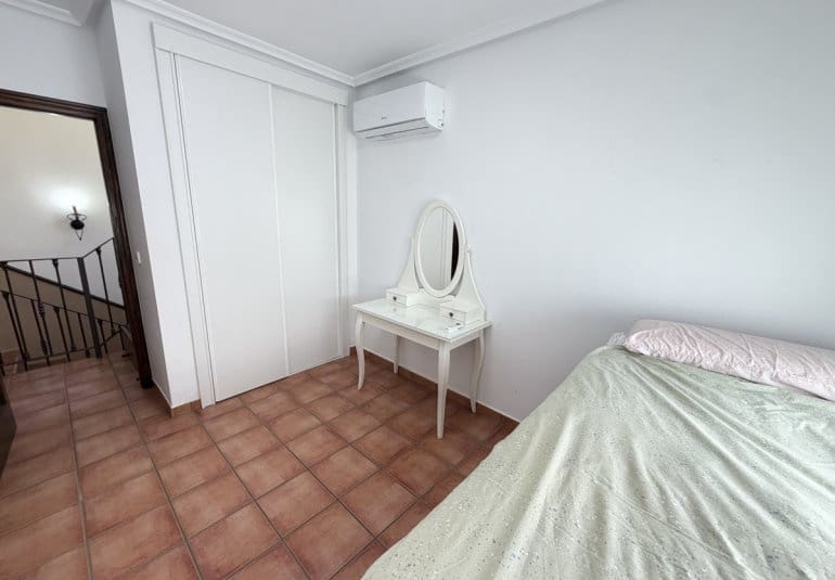 4 soverom Hus til salgs i Pilar de la Horadada - € 250 000 (Ref: 10089833)