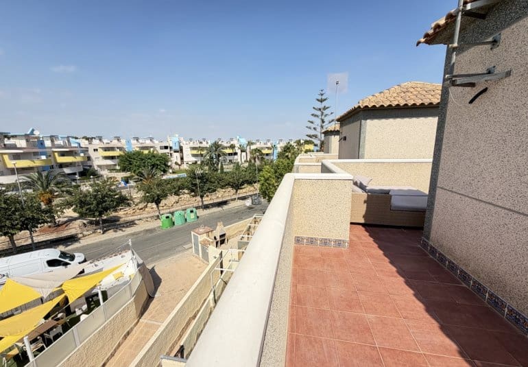 5 sovrum Villa till salu i Villamartin med pool - 475 000 € (Ref: 10089834)