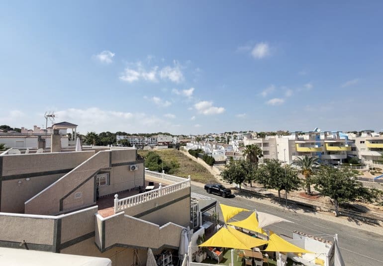 5 sovrum Villa till salu i Villamartin med pool - 475 000 € (Ref: 10089834)