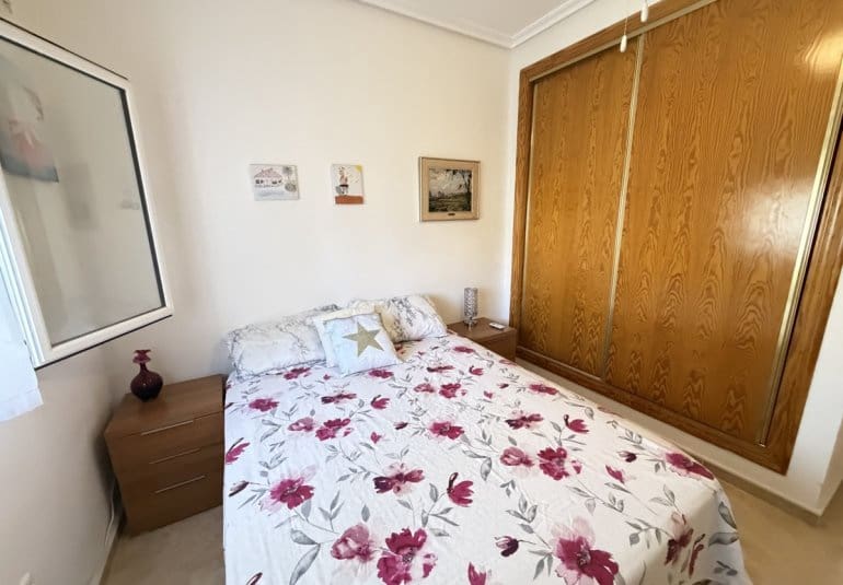 6 slaapkamer Villa te koop in Gea y Truyols met zwembad - € 369.995 (Ref: 10091032)