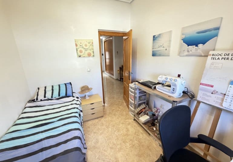 6 slaapkamer Villa te koop in Gea y Truyols met zwembad - € 369.995 (Ref: 10091032)
