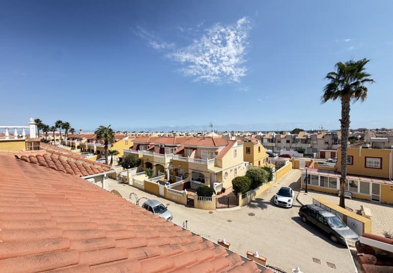 3 makuuhuone Huoneisto myytävänä paikassa Cabo Roig mukana uima-altaan - 199 995 € (Ref: 10091033)