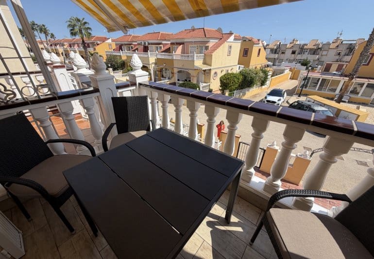 3 makuuhuone Huoneisto myytävänä paikassa Cabo Roig mukana uima-altaan - 199 995 € (Ref: 10091033)