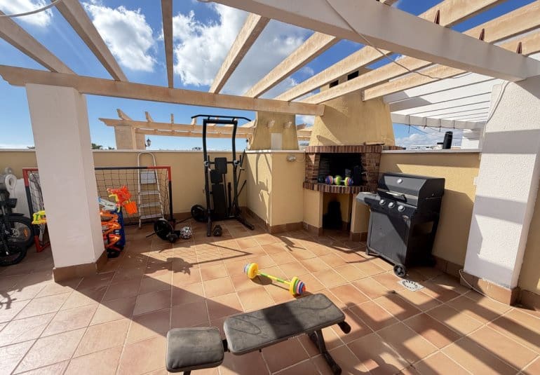 2 soveværelse Lejlighed til salg i Orihuela Costa med swimmingpool - € 205.000 (Ref: 10123349)