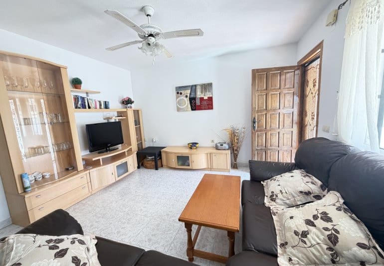2 soverom Leilighet til salgs i Villamartin med svømmebasseng - € 159 995 (Ref: 10123350)