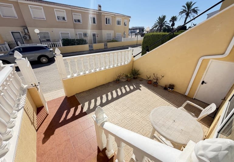 2 soverom Leilighet til salgs i Villamartin med svømmebasseng - € 159 995 (Ref: 10123350)