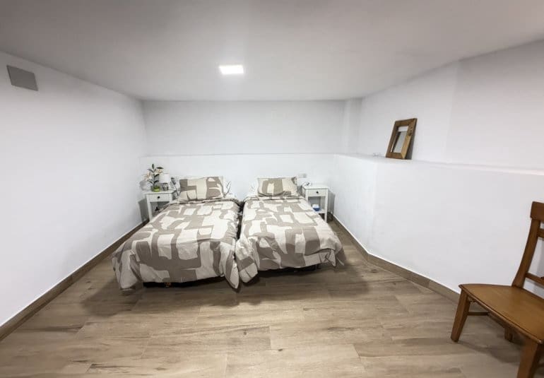 4 bedroom Villa for sale in Algorfa with pool - € 449,955 (Ref: 10141680)