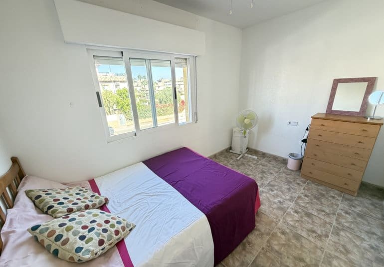 3 slaapkamer Huis te koop in La Zenia met zwembad - € 214.995 (Ref: 10141681)