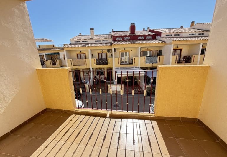 3 slaapkamer Huis te koop in La Zenia met zwembad - € 214.995 (Ref: 10141681)