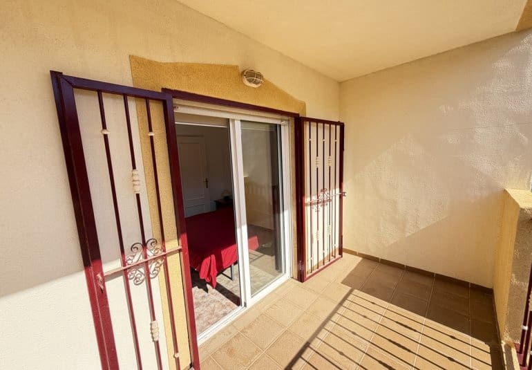 3 slaapkamer Huis te koop in La Zenia met zwembad - € 214.995 (Ref: 10141681)