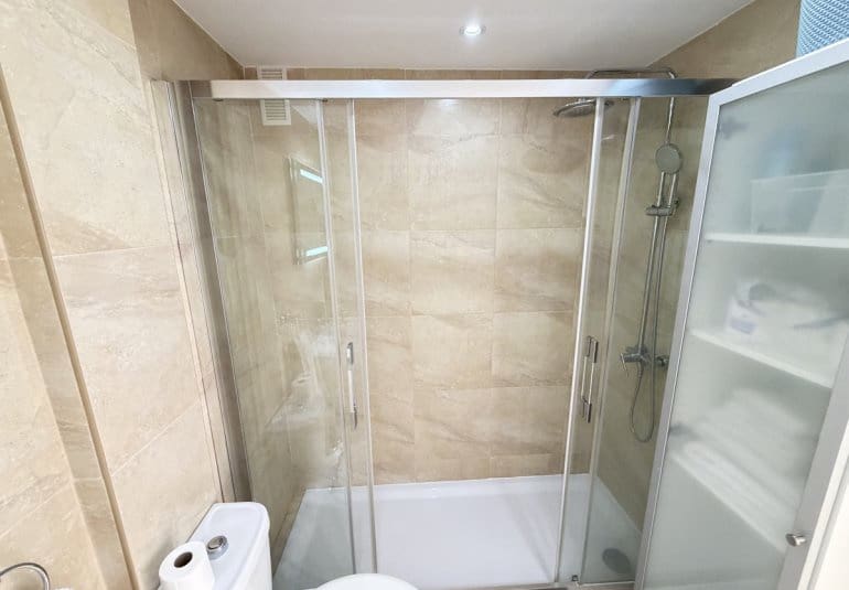 Apartamento de 2 habitaciones en Villamartin en venta con piscina - 189.900 € (Ref: 10141682)