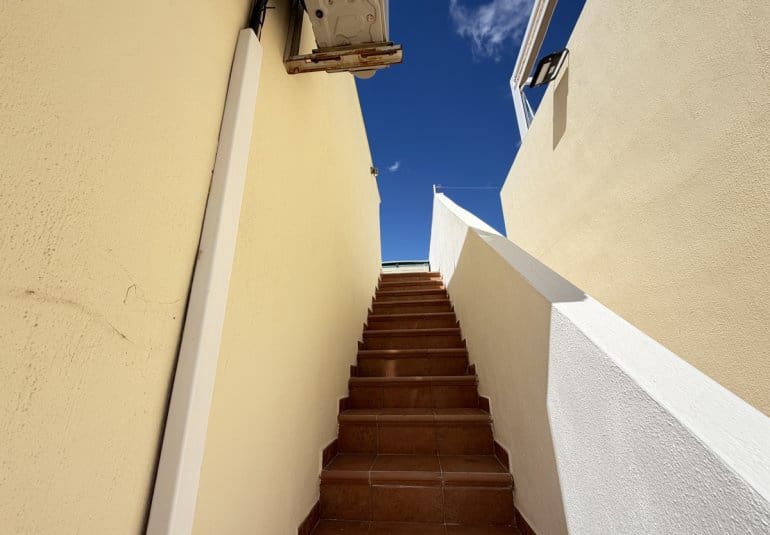 Apartamento de 2 habitaciones en Villamartin en venta con piscina - 189.900 € (Ref: 10141682)