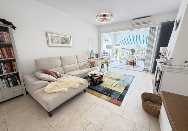 2 soveværelse Bungalow til salg i Villamartin, Orihuela - € 295.000 (Ref: 10141683)