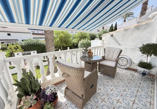 2 soveværelse Bungalow til salg i Villamartin, Orihuela - € 295.000 (Ref: 10141683)